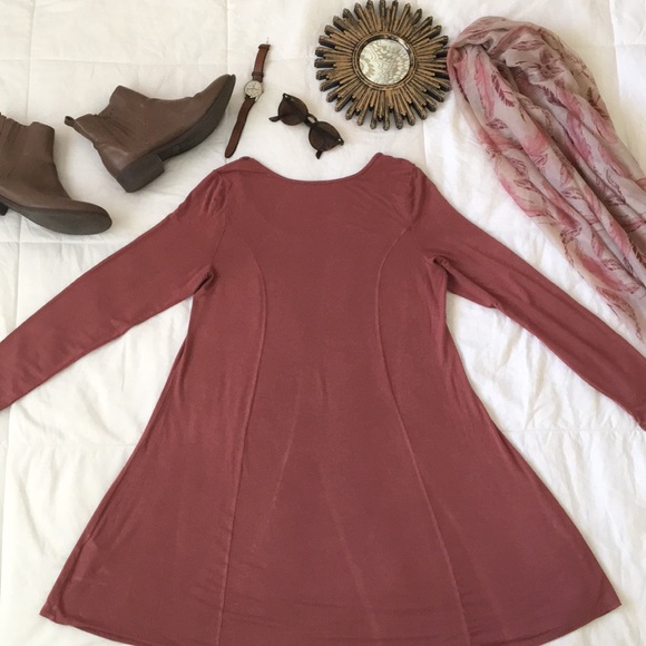 Charlotte Russe Long Sleeve, Short Flowy Dress - Picture 3 of 3